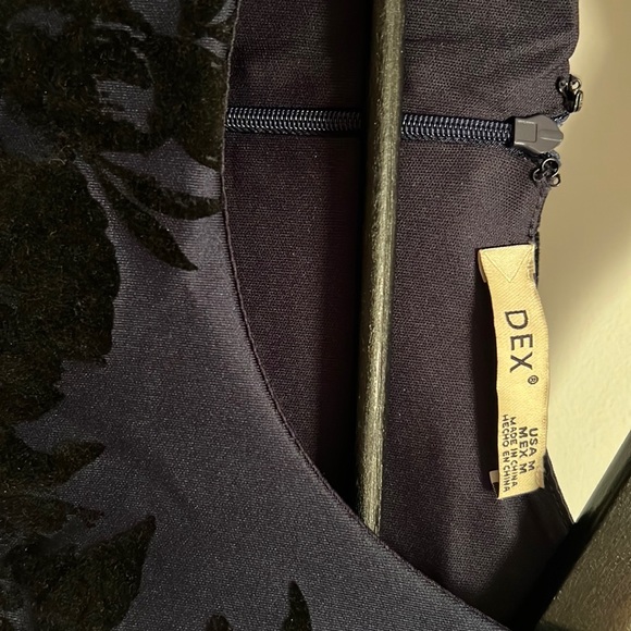 Stylish dress from Dex! - Picture 2 of 4